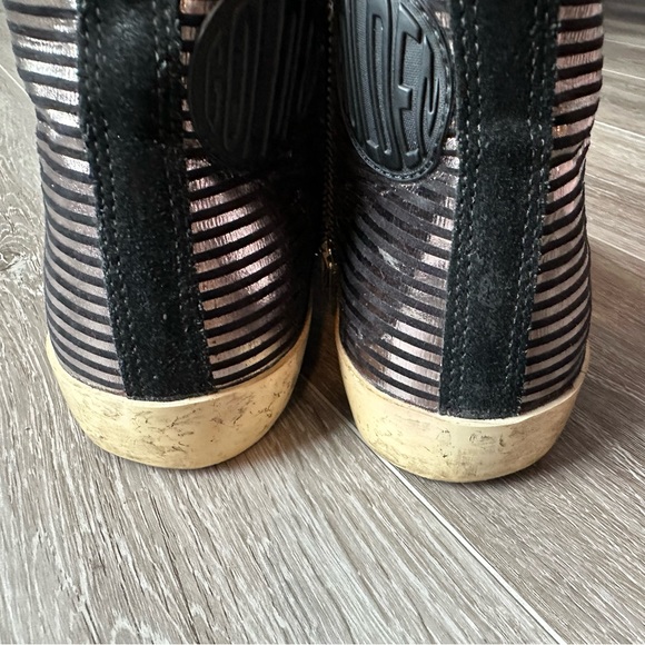 EUC authentic luxury high tops trainers from Golden Goose Deluxe Brand,  7/7,5 - Picture 9 of 9